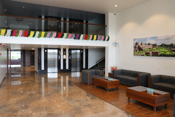 Best Hotels In Akola For Stay